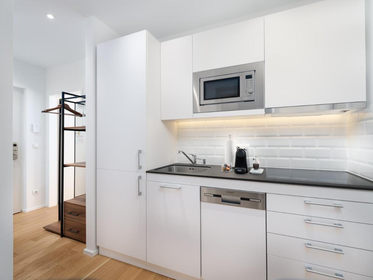 Myfavorit Apartments - Spacious Apartments Next To Puplic Transport U1 Direct Connection To Citycenter Wiedeń Zewnętrze zdjęcie