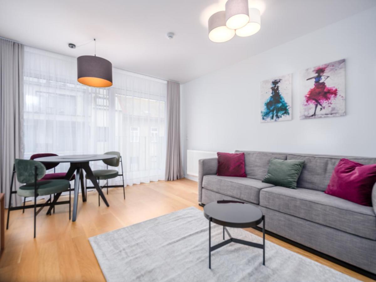 Myfavorit Apartments - Spacious Apartments Next To Puplic Transport U1 Direct Connection To Citycenter Wiedeń Zewnętrze zdjęcie