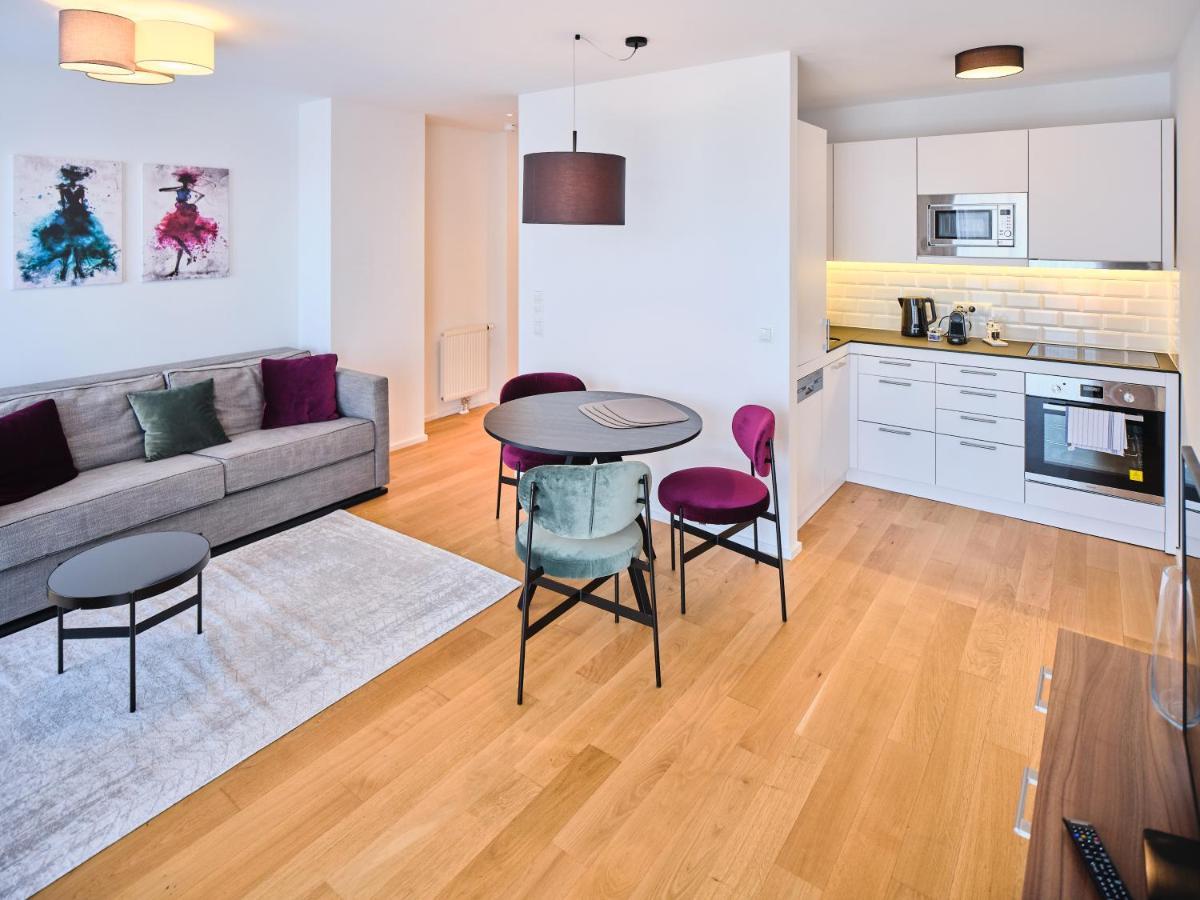 Myfavorit Apartments - Spacious Apartments Next To Puplic Transport U1 Direct Connection To Citycenter Wiedeń Zewnętrze zdjęcie