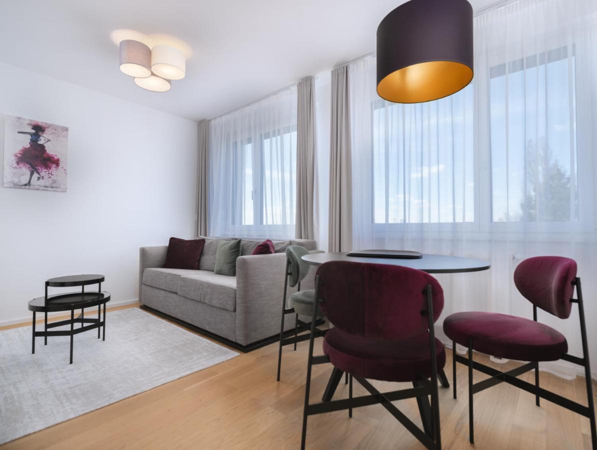 Myfavorit Apartments - Spacious Apartments Next To Puplic Transport U1 Direct Connection To Citycenter Wiedeń Zewnętrze zdjęcie