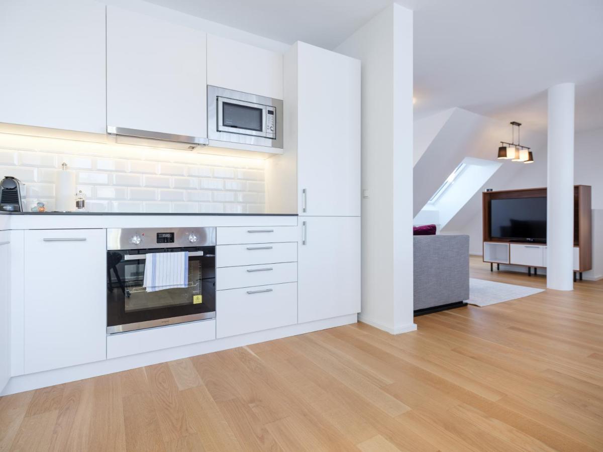 Myfavorit Apartments - Spacious Apartments Next To Puplic Transport U1 Direct Connection To Citycenter Wiedeń Zewnętrze zdjęcie